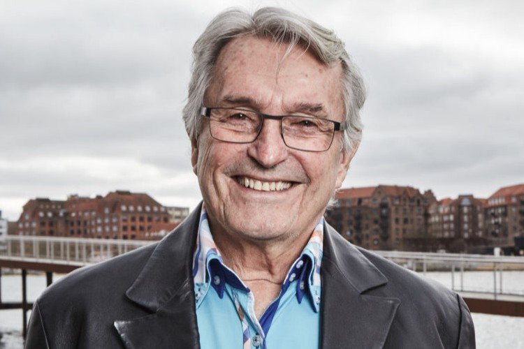 gary douglas